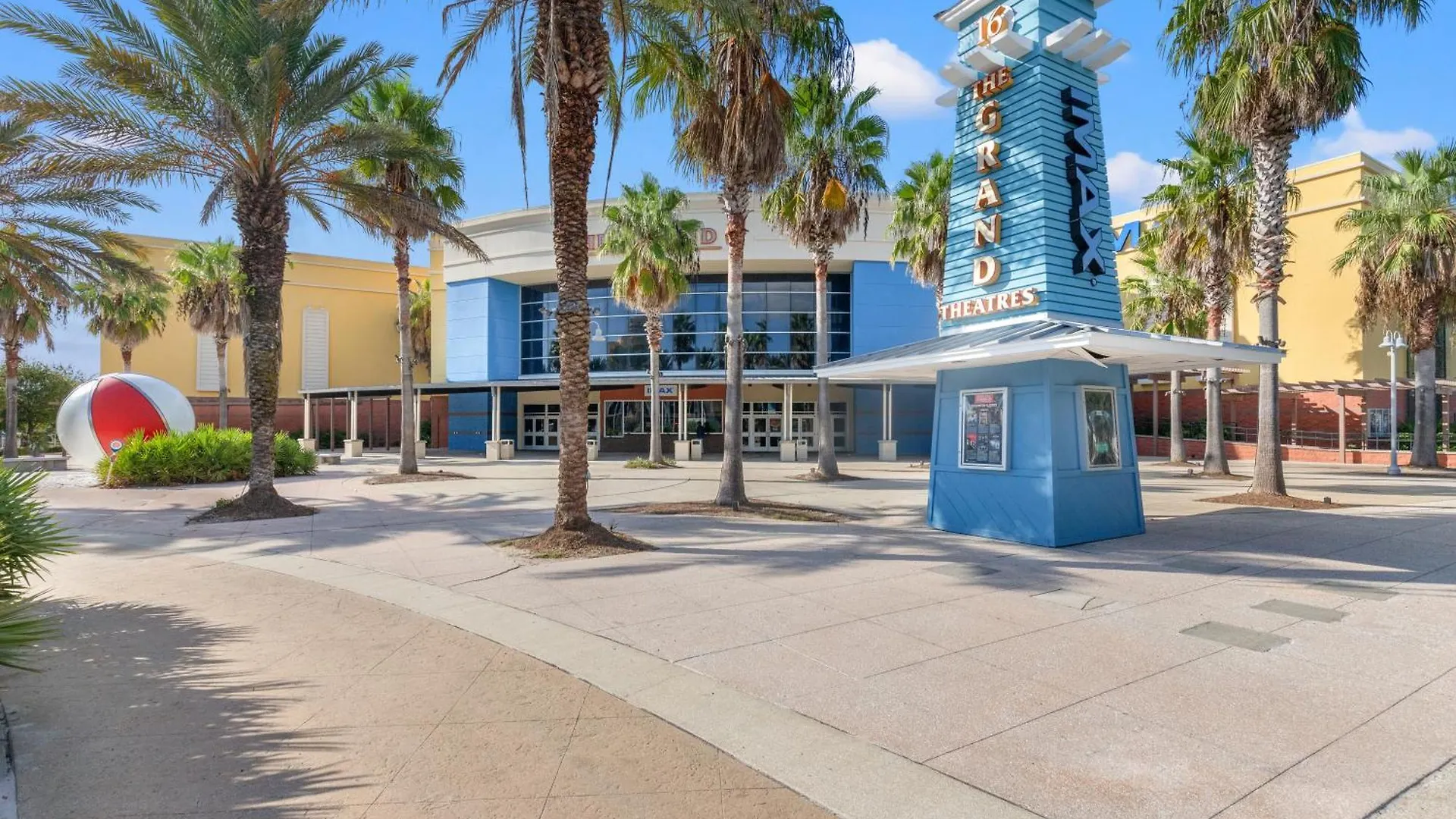 Holiday home Luxury Gulf Front Property! Directly On The Beach! Sleeps 15! Panama City Beach