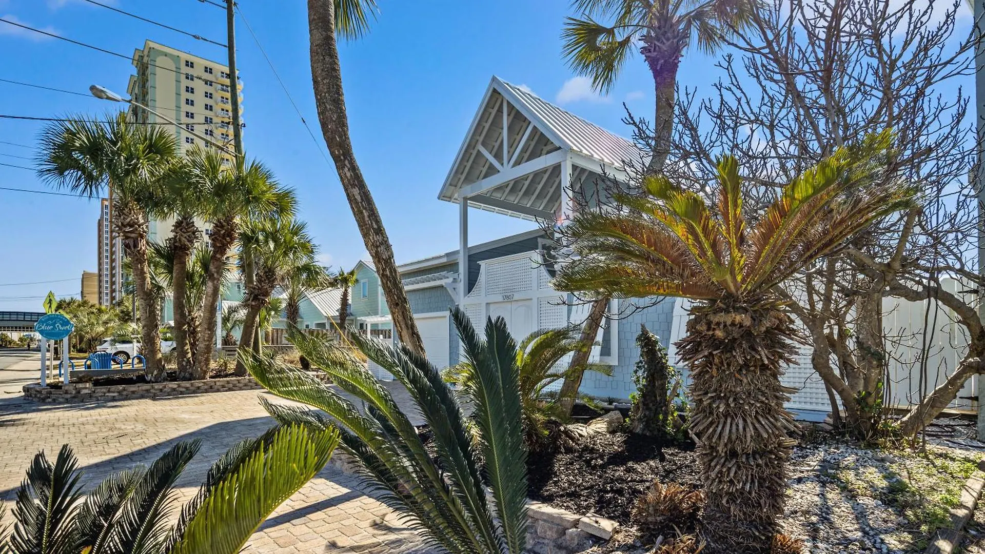Holiday home Luxury Gulf Front Property! Directly On The Beach! Sleeps 15! Panama City Beach United States